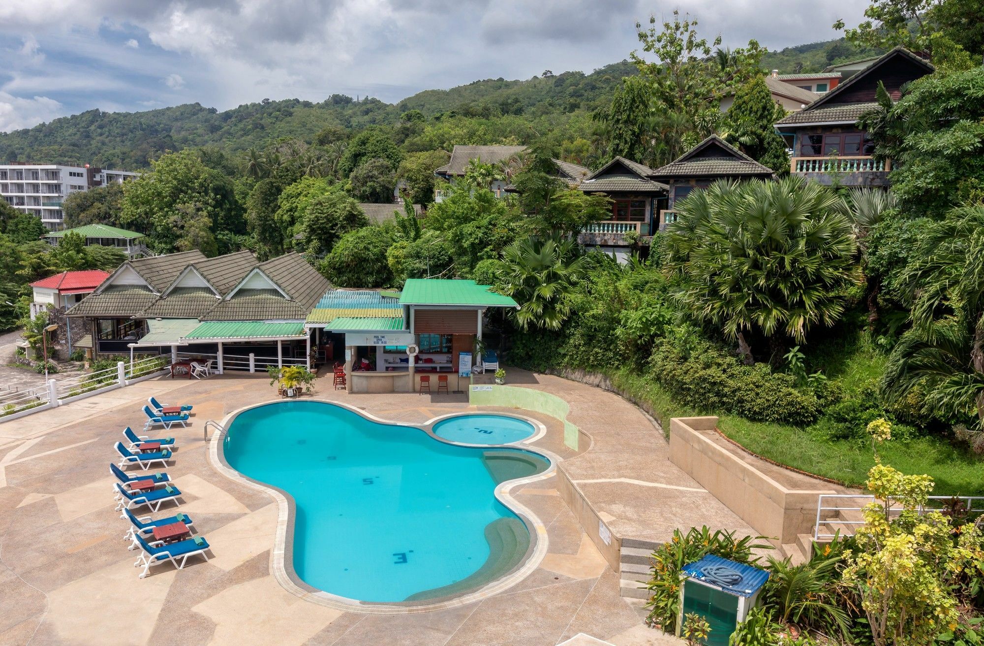 Patong 7Days Premium Hotel Phuket Eksteriør bilde