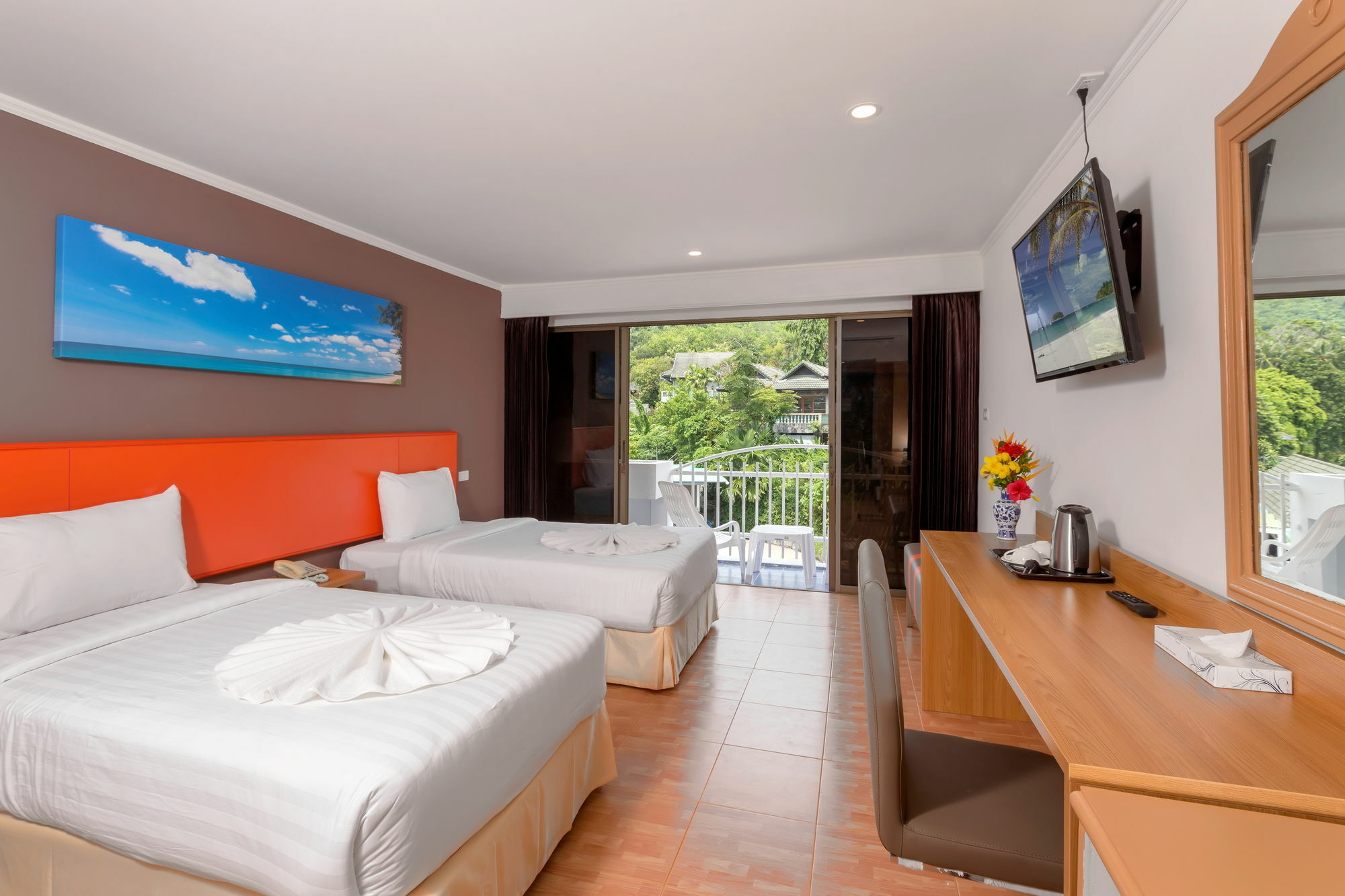 Patong 7Days Premium Hotel Phuket Eksteriør bilde